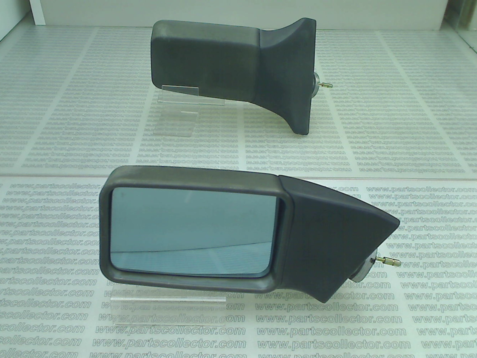 LH REAR VIEW MIRROR